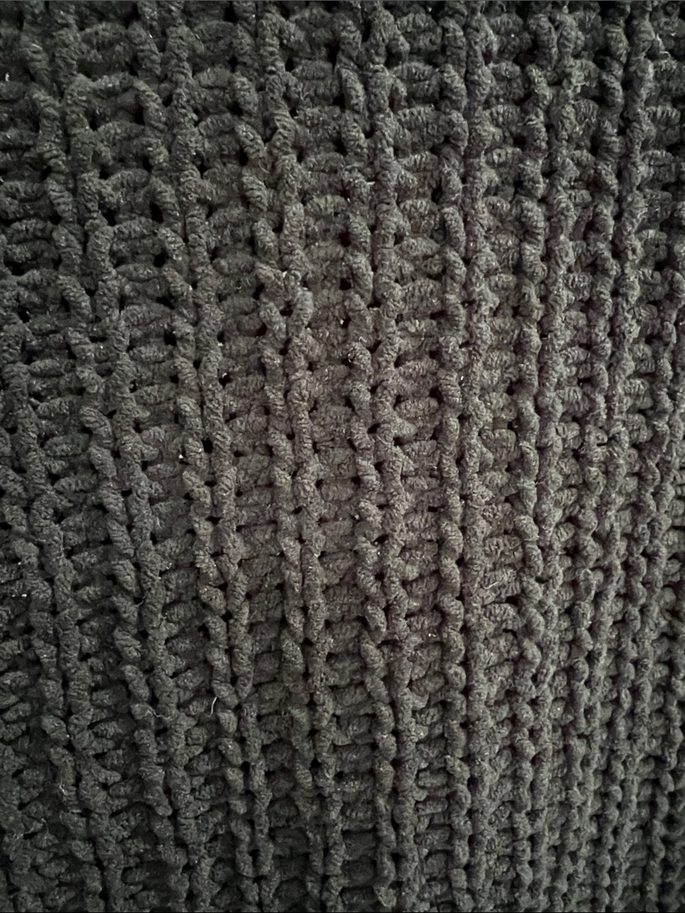 American Eagle Relaxed Black Chunky Knit Crewneck Sweater - Picture 5 of 5
